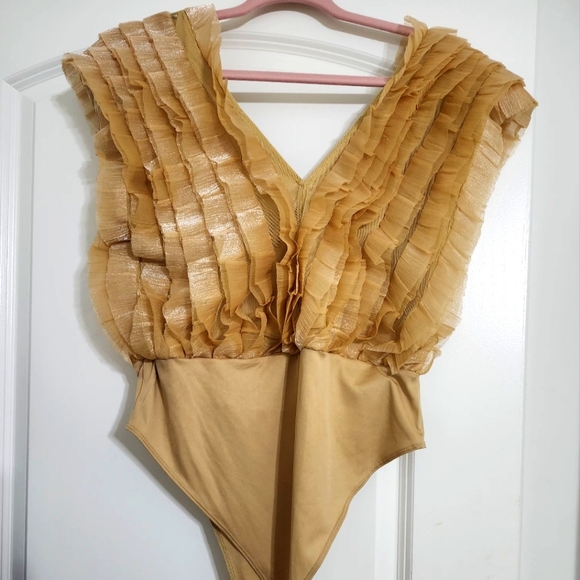 Gold Ruffle Bodysuit - Picture 4 of 4